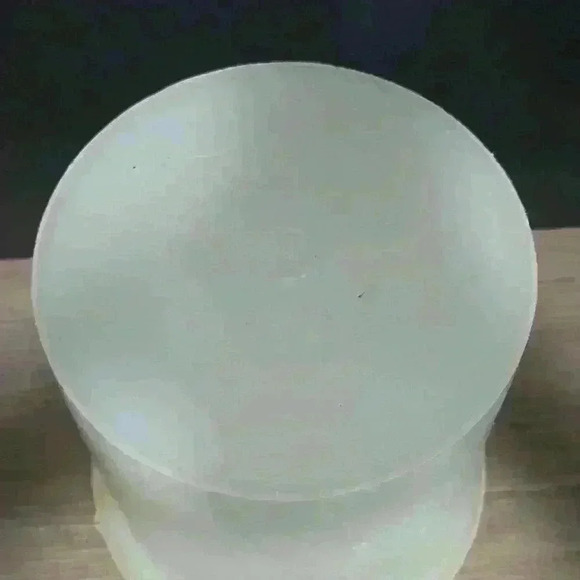 Vintage Tupperware 9 qt sheer  Canister 255 with sheer seal 1203 - Picture 3 of 8